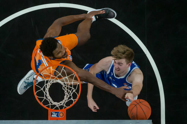 看到更多的 看到更多的